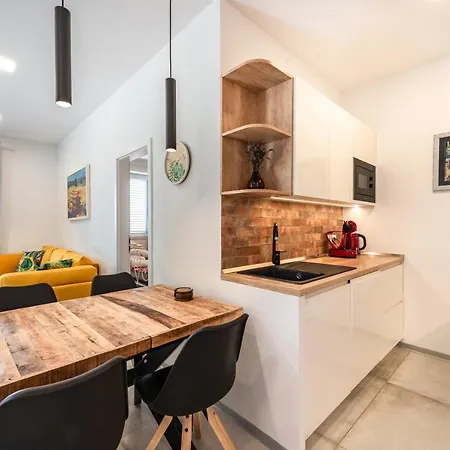 Apartman Tezoro 2